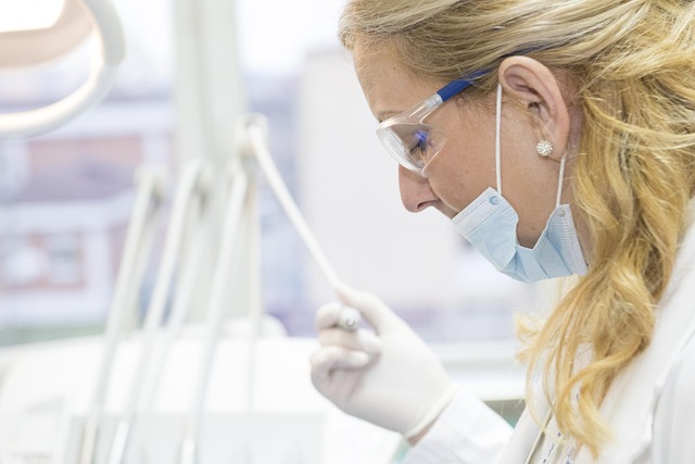 What Are the Symptoms of Metastatic Bone Cancer - Spinal Area